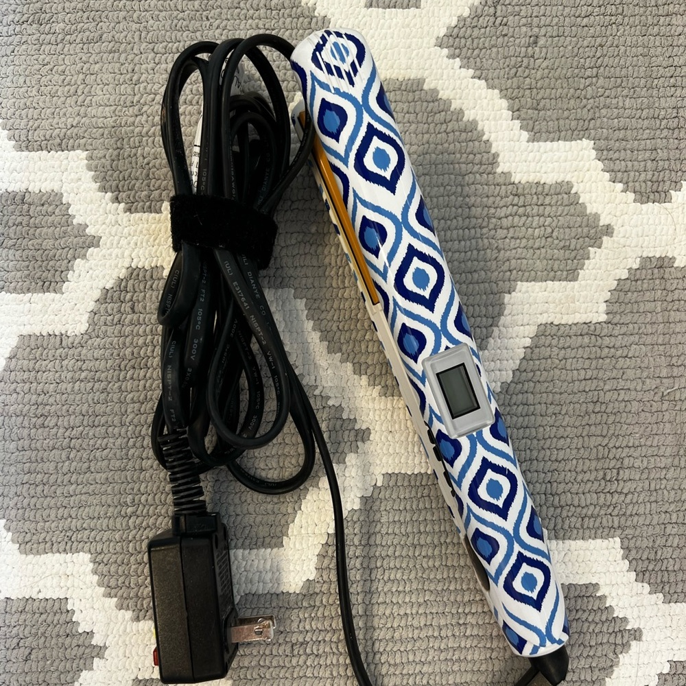 Chi hair straightener blue pattern